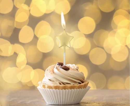 Arany csillag Metallic Gold tortagyertya, gyertya szett 5 db-os