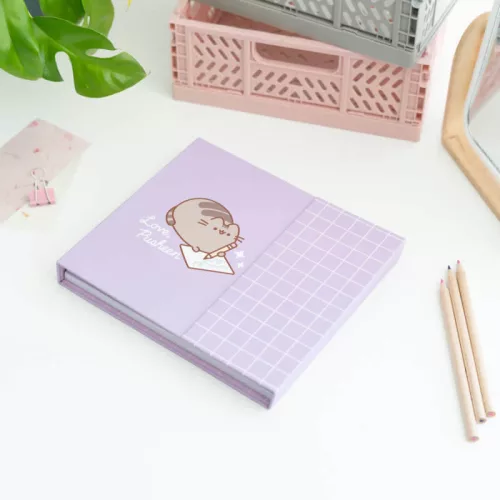 Pusheen cicás jegyzettömb készletjelölőcímkékkel, heti tervezővel, Moments, lila